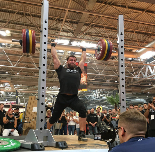 Klokov Performs at BodyPower