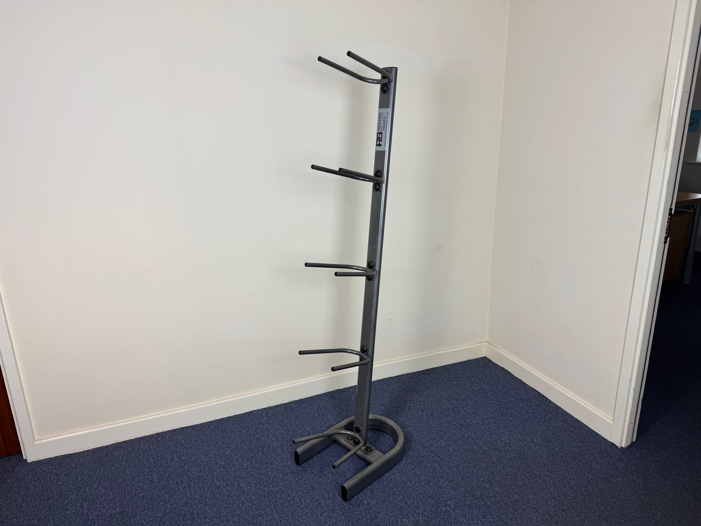 Slam/Medicine Ball Stand