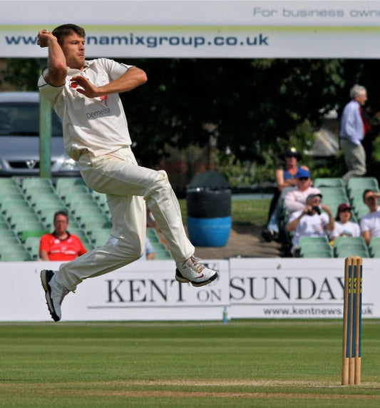 ENGLAND CRICKET INVEST IN OPTOJUMP TECHNOLOGY TO MONITOR FAST BOWLERS