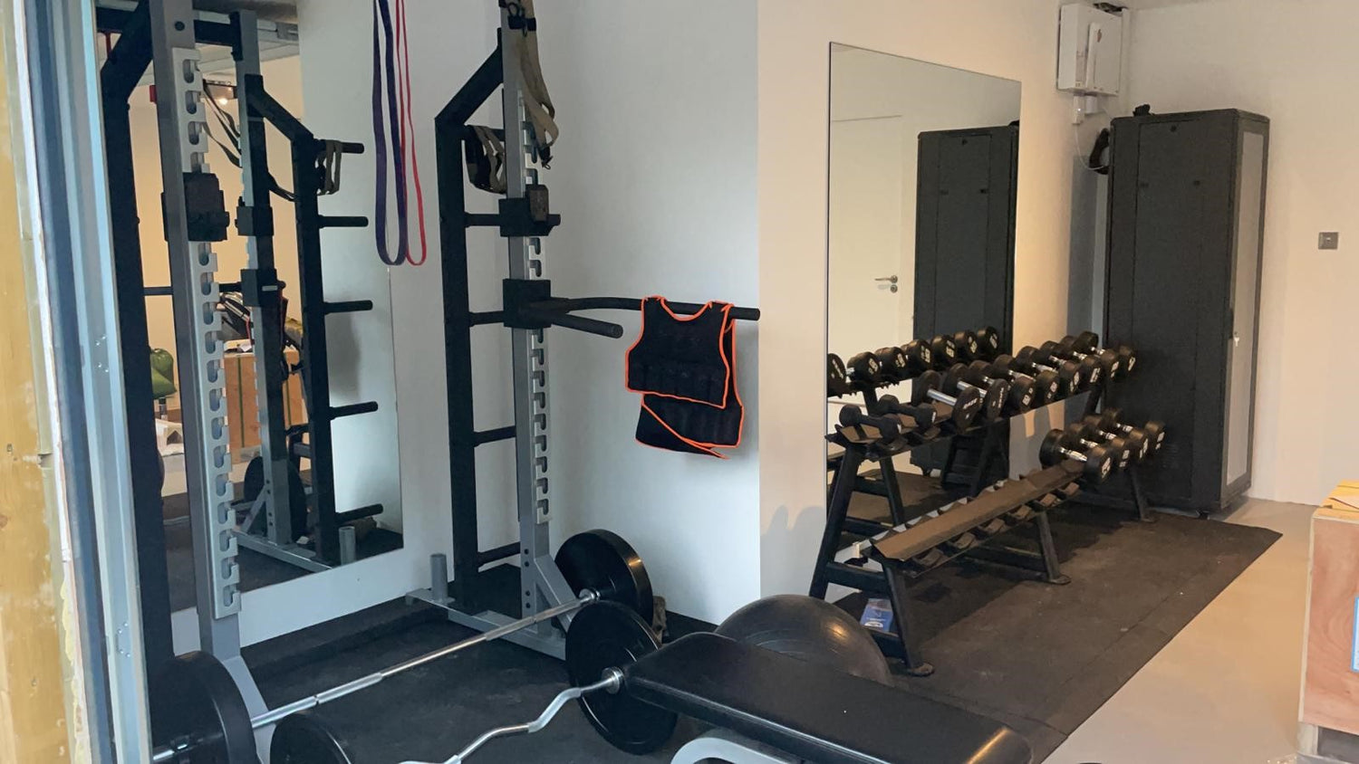 CAMBERLEY HOME GYM Perform Better