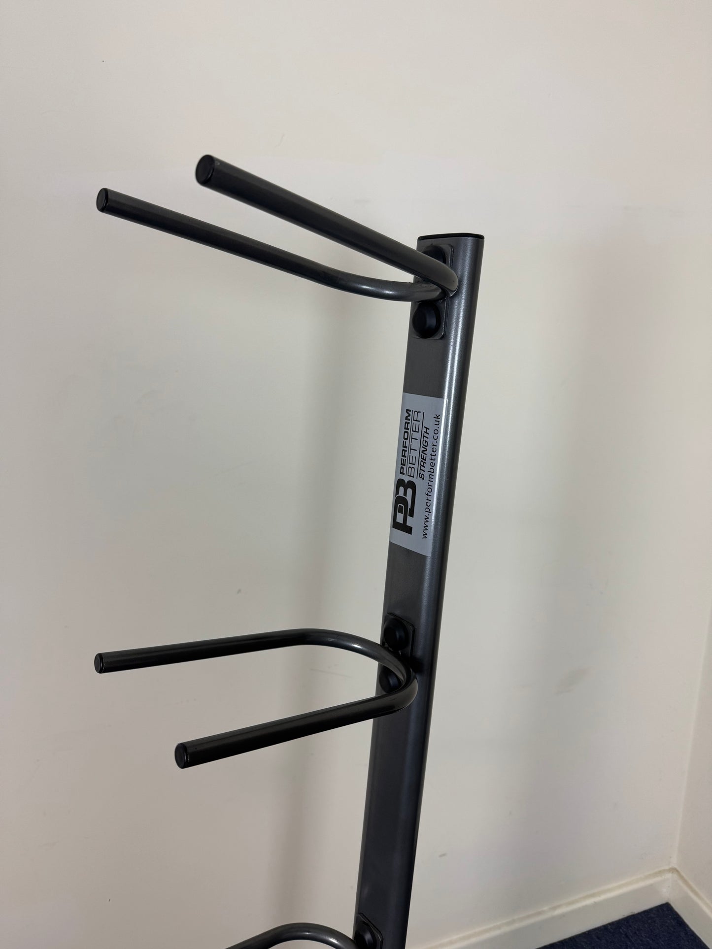 Slam/Medicine Ball Stand
