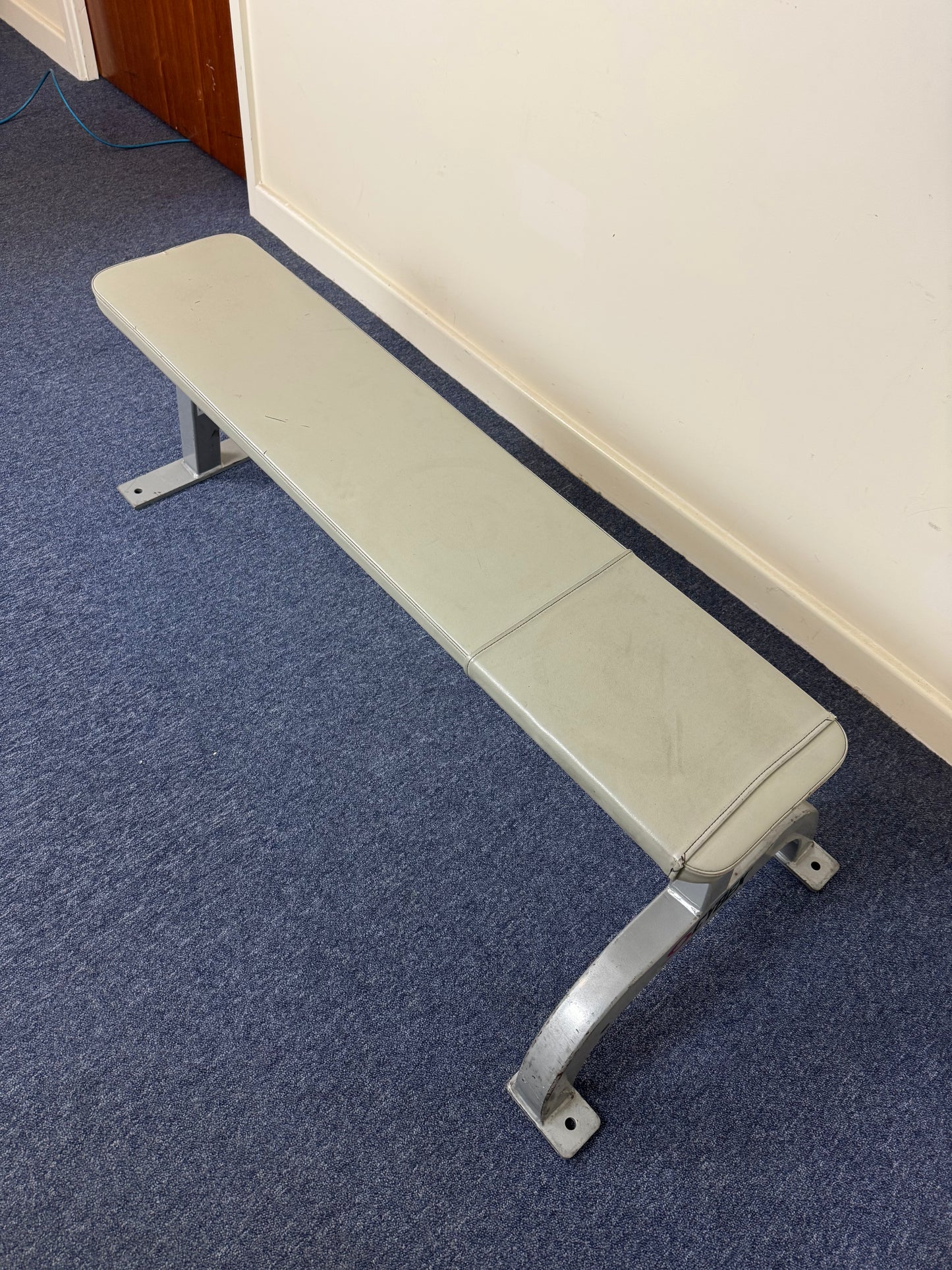 Flat Bench