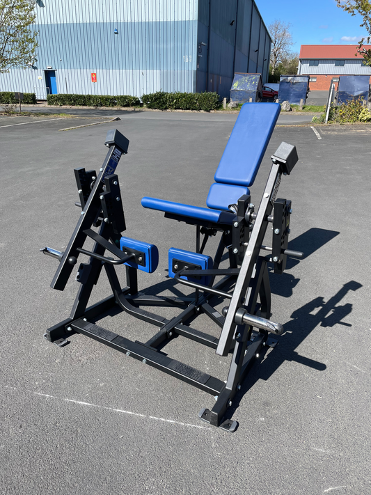 Hammer Strength Dual Disc Loaded Leg Extension